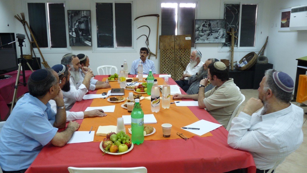 בוטניקה והלכה: דיון עם רבני מכון התורה והארץ